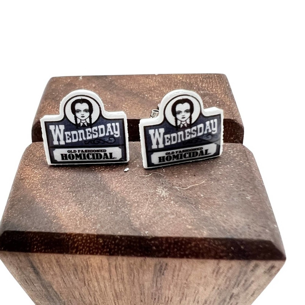 Wednesday Addams, Wendy’s logo small enamel stud earrings. Halloween goth. - Picture 2 of 9